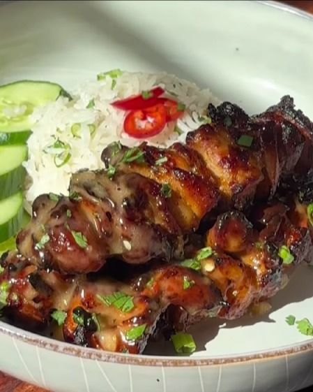 Bang Bang Chicken Skewers