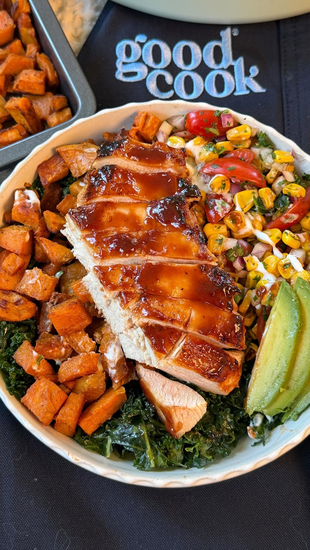 BBQ Chicken & Sweet Potato Bowls