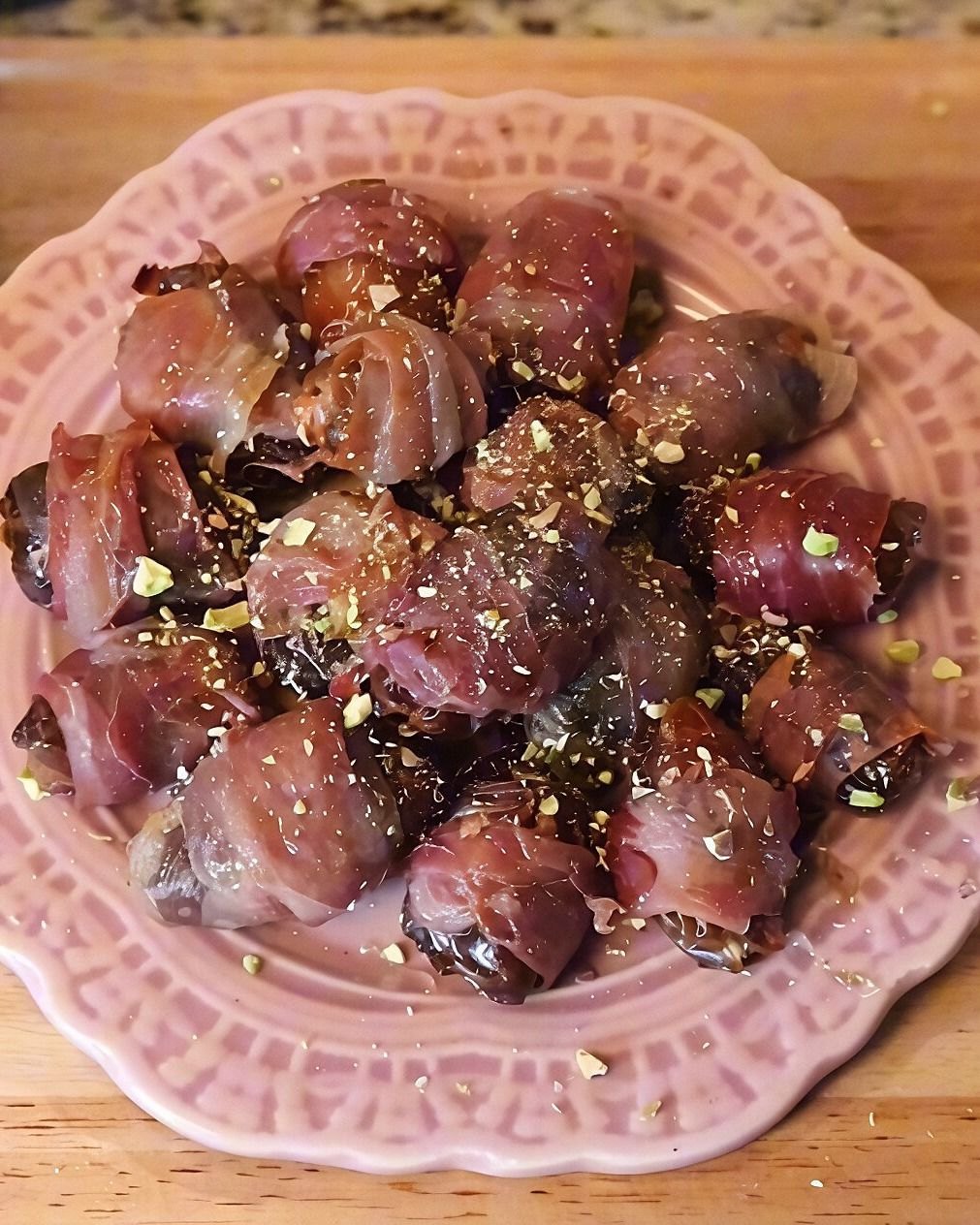 Blue Cheese & Prosciutto Dates