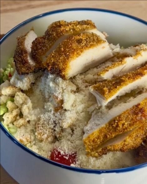 Crispy Chicken Caesar Salad with High Protein Greek Yogurt Dressing