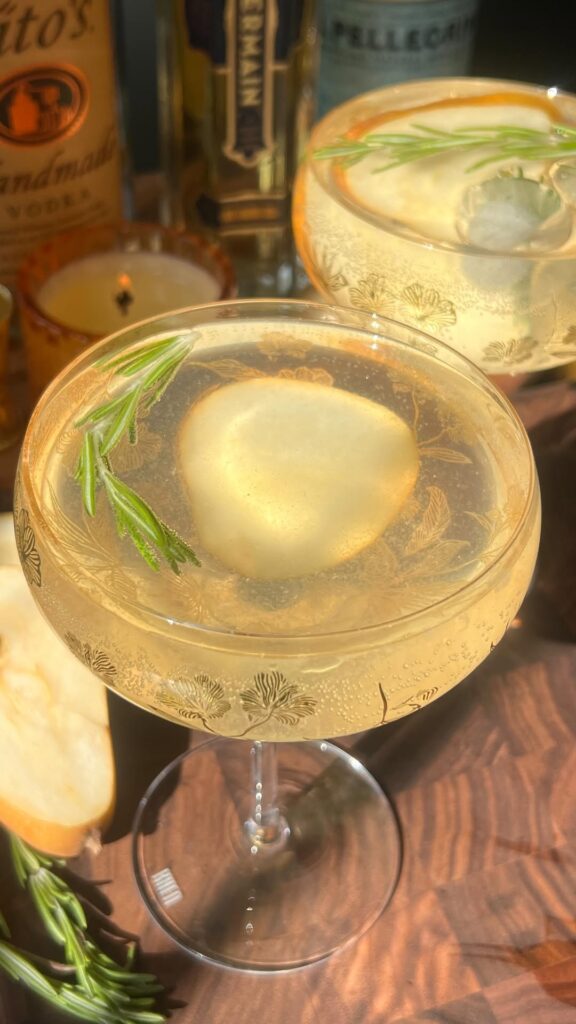 Golden Pear Fizz
