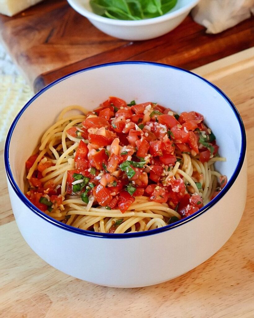 No-Cook Summer Pasta Sauce