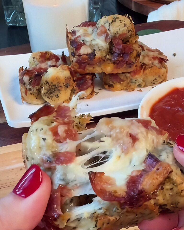 Pull-Apart Pizza Bites